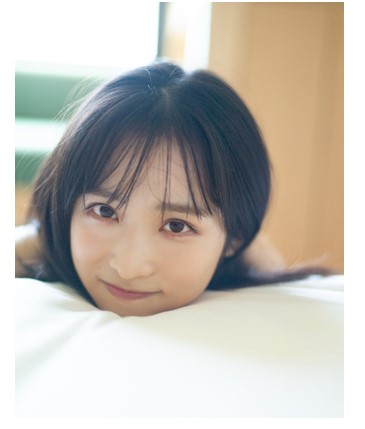 AKB48 小栗有以1st写真集『君と出逢った日から』