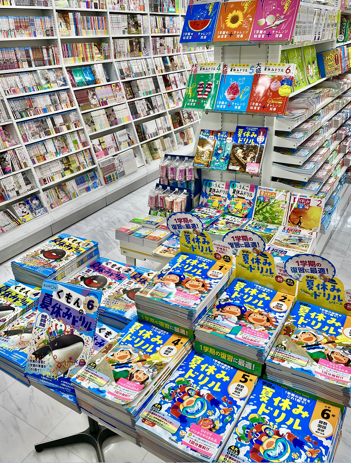 書籍コーナー コーナー 新着情報 全国最大規模の複合店コーチャンフォー 公式サイト 書店 Cd Dvdショップ 文具店 食品 カフェ レストランが1つになった超大型店