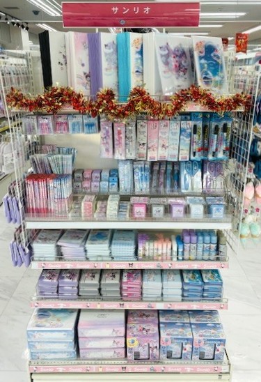 ✍サンリオのキッズステーショナリー集めました🌟🏫